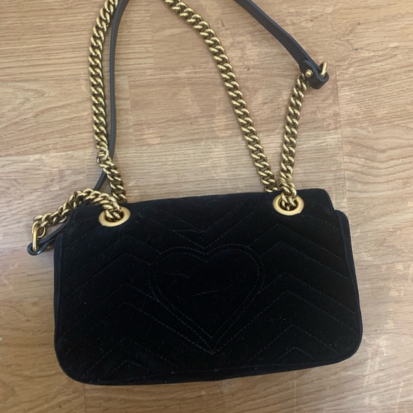Authentic Gucci Small Velvet Marmont - Picture 2 of 9